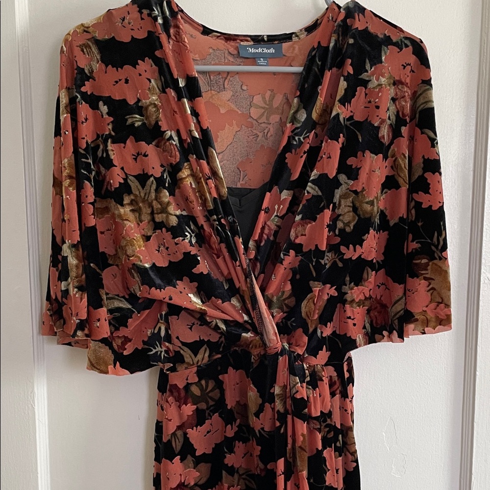 Modcloth Black and Orange Floral Midi Dress